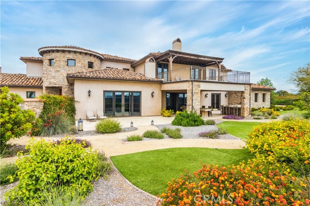 1620 Luse Tank Road, Topanga CA: https://media.crmls.org/medias/5834f65a-5bef-45b7-b3b1-42277f46a9c4.jpg