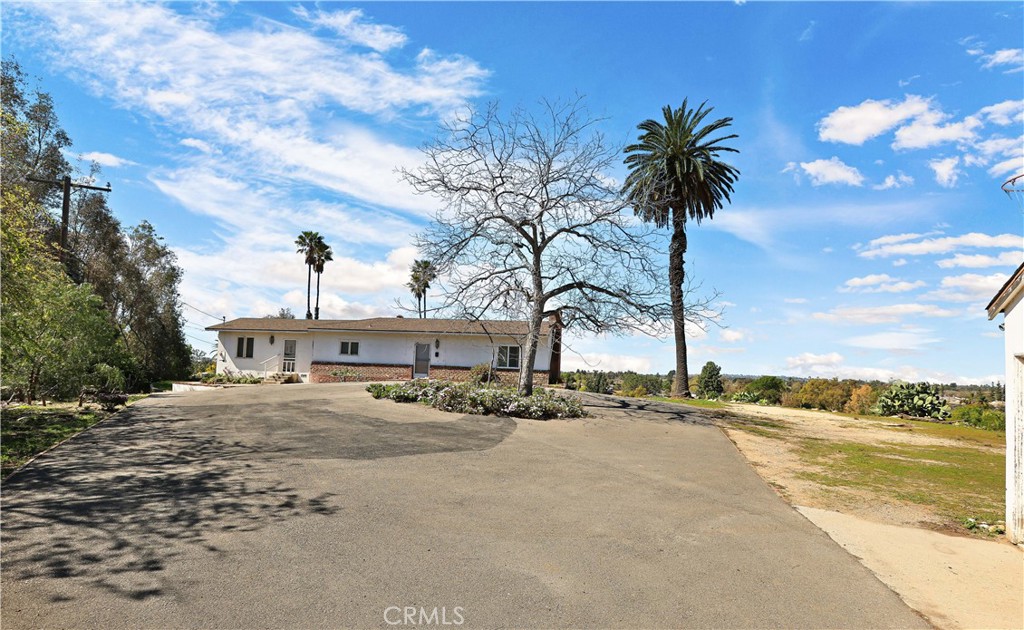 5835669e 86bf 466e B8eb 05b8a91ef83d