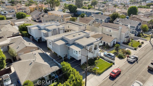 2508 Harriman Lane, Redondo Beach, California 90278, 4 Bedrooms Bedrooms, ,3 BathroomsBathrooms,Residential,For Sale,Harriman,SB25198058