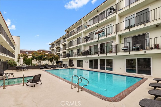 1720 Ardmore Avenue, Hermosa Beach, California 90254, 1 Bedroom Bedrooms, ,1 BathroomBathrooms,Residential,Sold,Ardmore,PV24115182