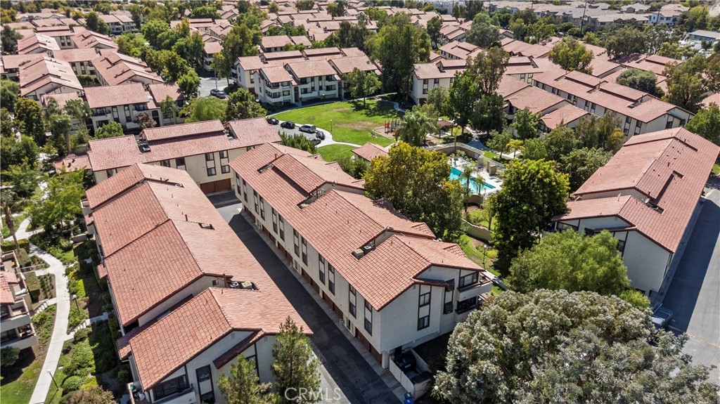 https://media.crmls.org/medias/58369edd-3c30-46e6-b4fb-494fd937ddf3.jpg?preset=X-Large
