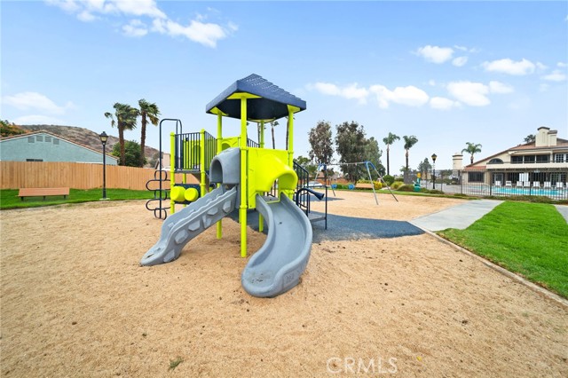 Image 35 of 43 For 27780 Hillpointe Drive