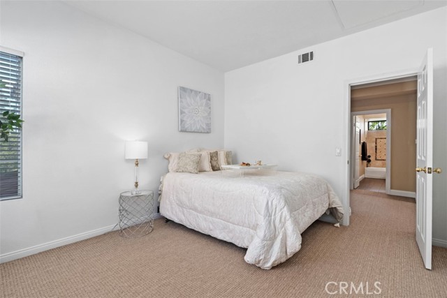 Detail Gallery Image 22 of 34 For 26121 Camino Largo, Mission Viejo,  CA 92692 - 5 Beds | 3/1 Baths