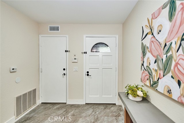 Detail Gallery Image 40 of 46 For 950 S Rim Crest Dr, Anaheim Hills,  CA 92807 - 2 Beds | 2/1 Baths