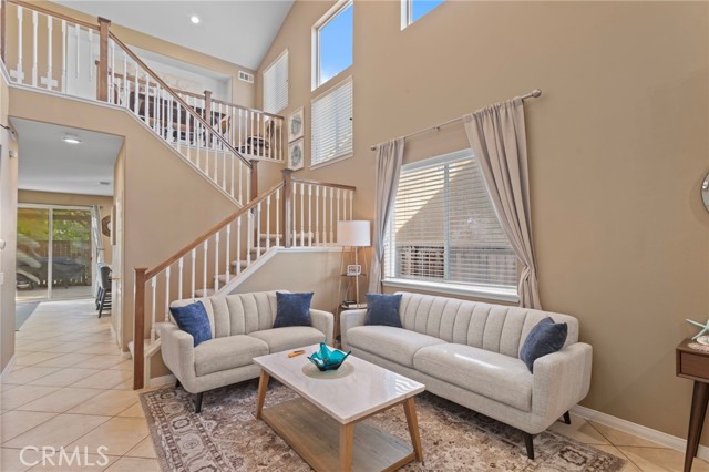 Detail Gallery Image 4 of 46 For 25019 Coral Canyon, Corona,  CA 92883 - 3 Beds | 3 Baths