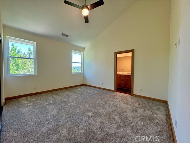 Detail Gallery Image 24 of 52 For 851 Madera Ln, Lake Arrowhead,  CA 92352 - 4 Beds | 3/1 Baths