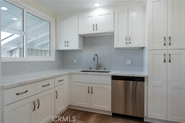 1062 W 187th Place, Gardena CA: https://media.crmls.org/medias/583ca239-228b-4884-9c35-16f2d86eb612.jpg
