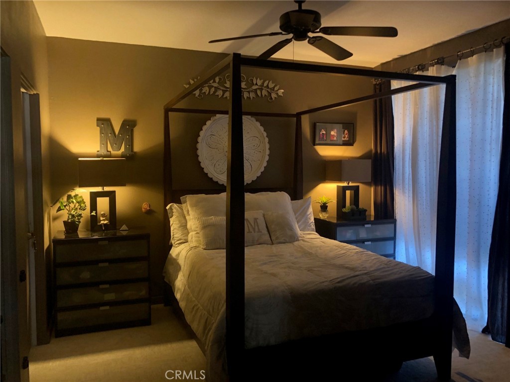 https://media.crmls.org/medias/583d0bc1-ce5a-4690-94b6-3f94a40681f8.jpg?preset=X-Large