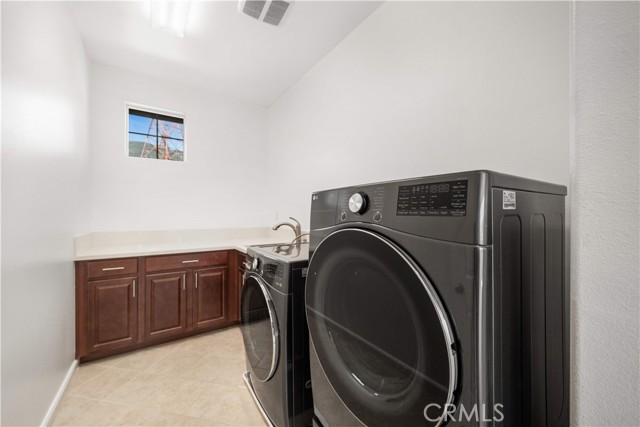 Detail Gallery Image 37 of 53 For 12210 Alamo, Rancho Cucamonga,  CA 91739 - 5 Beds | 4/1 Baths