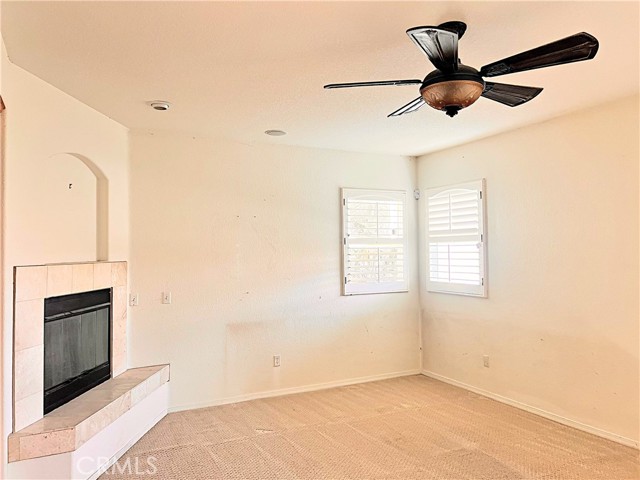 Detail Gallery Image 11 of 51 For 2745 Garnet Ln, Lancaster,  CA 93535 - 5 Beds | 3 Baths