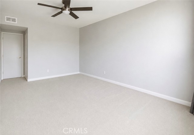 5350 White Oak Avenue, 105 photo 26