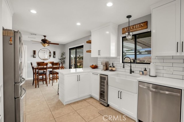 Detail Gallery Image 14 of 57 For 58943 Natoma Trl, Yucca Valley,  CA 92284 - 4 Beds | 2 Baths