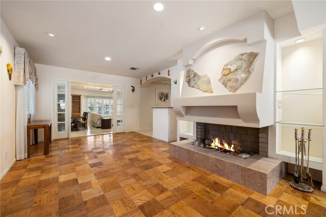 Detail Gallery Image 5 of 23 For 18409 Los Alimos St, Porter Ranch,  CA 91326 - 3 Beds | 2 Baths