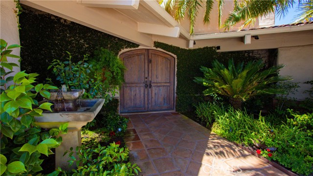 Detail Gallery Image 3 of 74 For 30421 Mirador Ct, Laguna Niguel,  CA 92677 - 4 Beds | 3/1 Baths