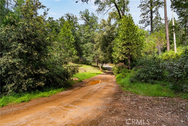 Image 4 of 24 For 21324 Aqueduct Circle