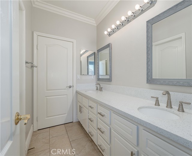 Detail Gallery Image 42 of 70 For 18571 Amalia, Huntington Beach,  CA 92648 - 5 Beds | 4/1 Baths