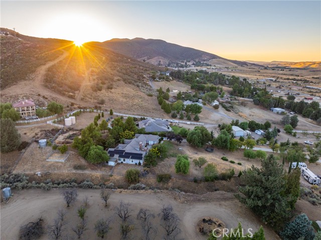 Detail Gallery Image 46 of 62 For 10010 Leona Ave, Leona Valley,  CA 93551 - 4 Beds | 3 Baths