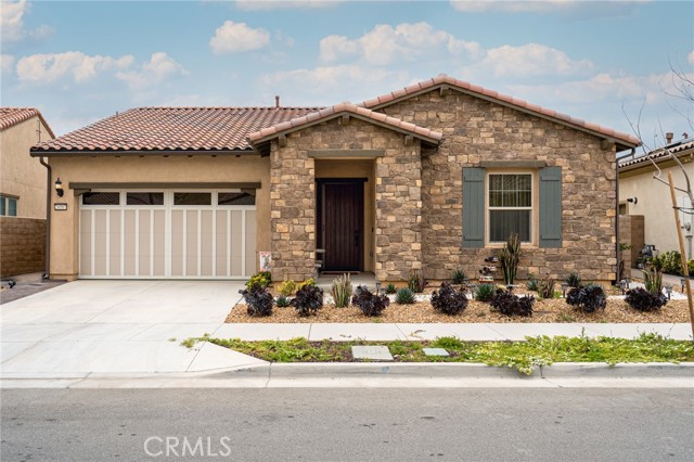 24507 Overlook Dr, Corona, CA 92883