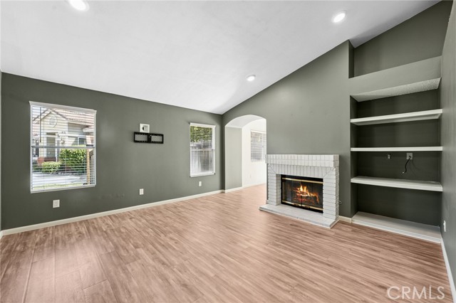 1422 Deborah Place, Beaumont CA: https://media.crmls.org/medias/5843d76f-b07a-462a-b2e1-3b8c8962cde4.jpg