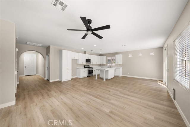 Detail Gallery Image 20 of 49 For 32106 Poppy Way, Lake Elsinore,  CA 92532 - 3 Beds | 2 Baths