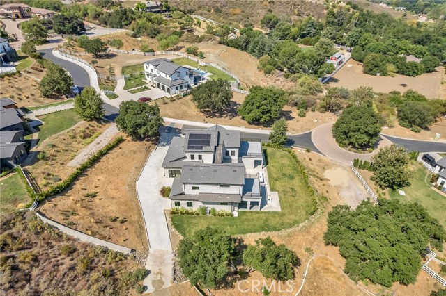 26474 Ranch Creek Road, Canyon Country CA: https://media.crmls.org/medias/58464a86-7d46-4e0b-8d67-3a8c78860acb.jpg