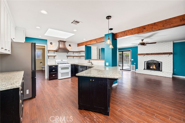 Detail Gallery Image 16 of 57 For 26655 Del Rosa, Hemet,  CA 92544 - 6 Beds | 3 Baths