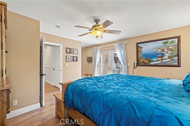 26927 Cuatro Milpas Street, Valencia CA: https://media.crmls.org/medias/5846aa80-5e96-4859-a025-5a51bdfd059b.jpg
