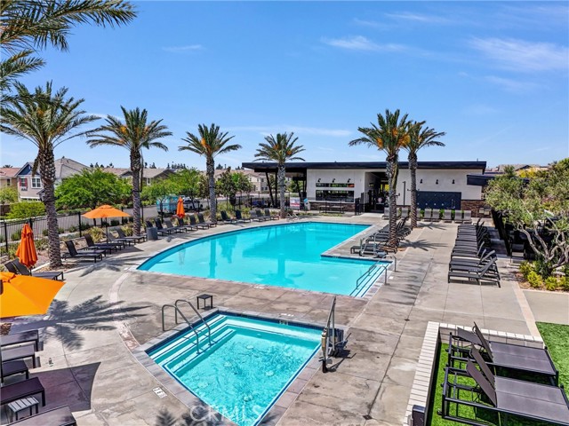 16548 Monteviejo Street, Fontana CA: https://media.crmls.org/medias/5846f1e5-2a89-45b1-b78f-acedfdd07b8f.jpg