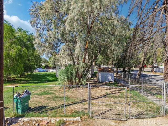 Detail Gallery Image 37 of 43 For 182 N 4 St, Banning,  CA 92220 - 2 Beds | 1 Baths