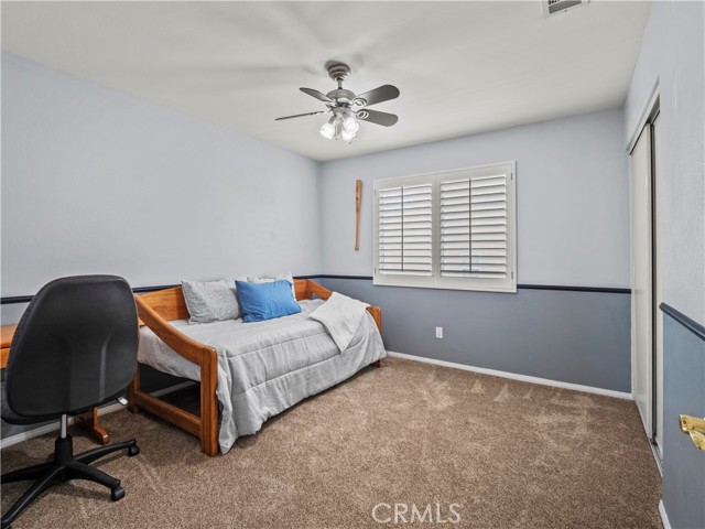 Detail Gallery Image 27 of 40 For 26332 Oakdale Canyon Ln, Canyon Country,  CA 91387 - 5 Beds | 3 Baths