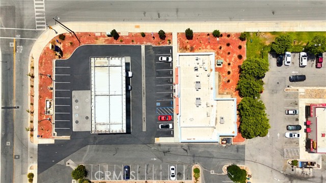 1702 Highway 46, Wasco CA: https://media.crmls.org/medias/5848495b-1397-4fdc-9399-8407f77f9853.jpg