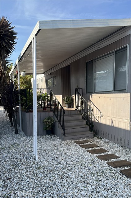 Detail Gallery Image 4 of 22 For 1661 Puente Ave #97,  Baldwin Park,  CA 91706 - 2 Beds | 2 Baths