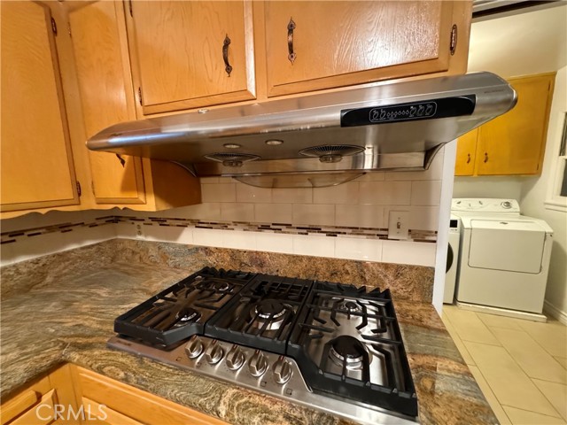 Detail Gallery Image 6 of 37 For 15909 Vincennes St, North Hills,  CA 91343 - 3 Beds | 2/1 Baths