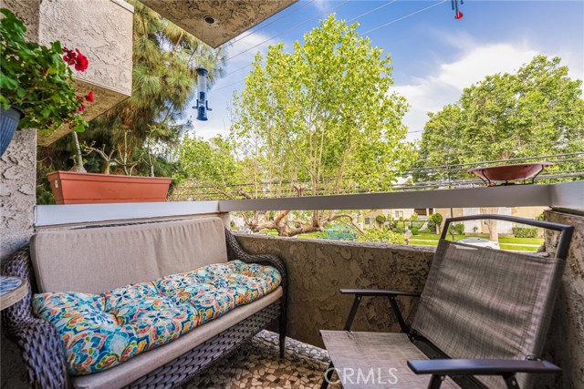 Detail Gallery Image 27 of 50 For 365 W Alameda Ave #203,  Burbank,  CA 91506 - 3 Beds | 2 Baths