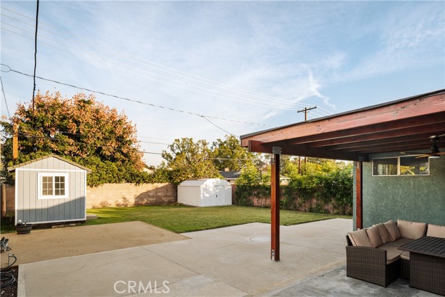 Detail Gallery Image 24 of 27 For 1640 N Lincoln St, Burbank,  CA 91506 - 4 Beds | 2 Baths