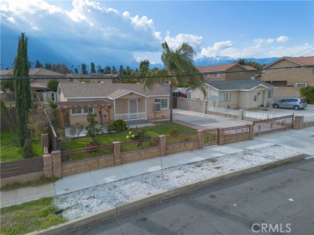 Front Image Thumbnail for CRIG25272376