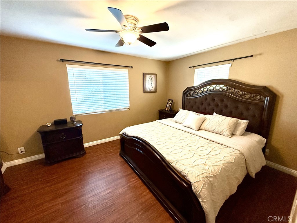 https://media.crmls.org/medias/584b23f8-f921-4957-b1c8-9bb8d8f66e5c.jpg?preset=X-Large