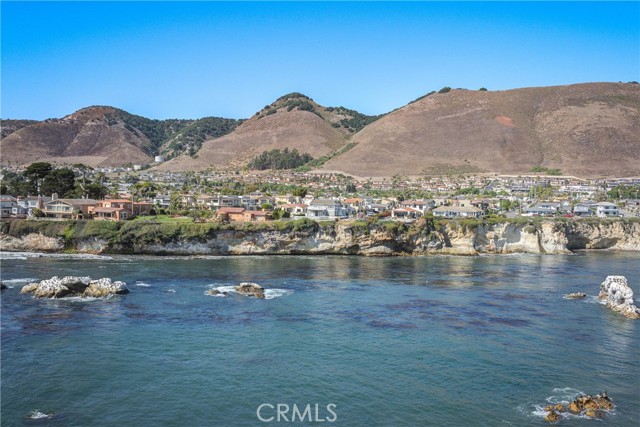 Blocks to the Cliffs!