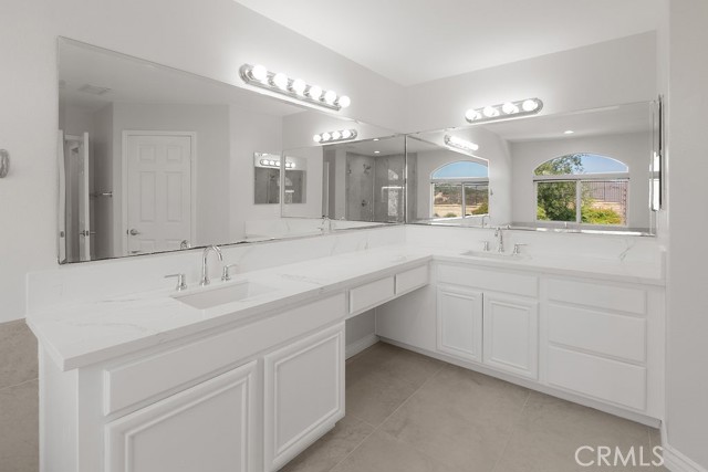 Detail Gallery Image 21 of 31 For 2029 Roadrunner Ave, Newbury Park,  CA 91320 - 4 Beds | 3 Baths