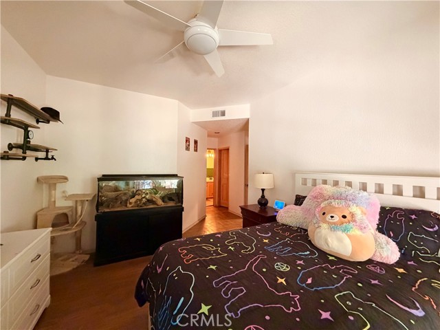 Detail Gallery Image 8 of 25 For 39503 Prospect, Forest Falls,  CA 92339 - 4 Beds | 3/1 Baths