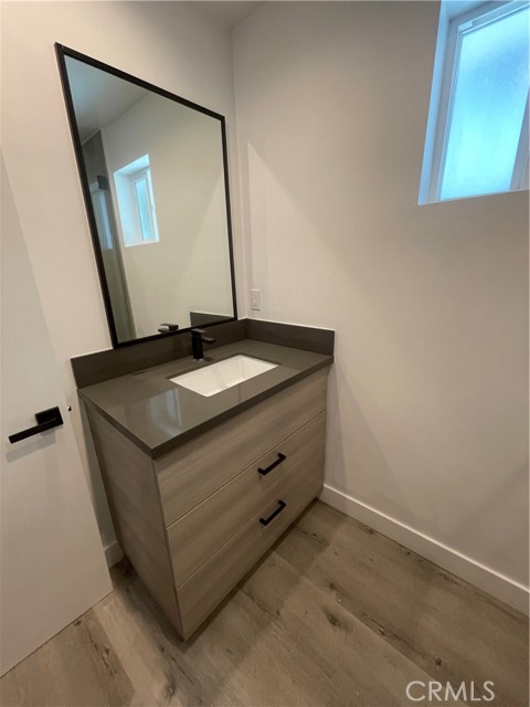 11565 Iowa Avenue, Los Angeles CA: https://media.crmls.org/medias/584d935c-9035-422f-820c-fd3808ce2996.jpg