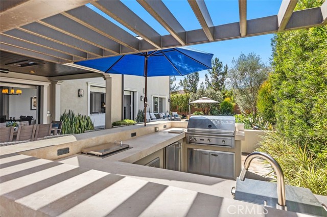 Detail Gallery Image 25 of 59 For 116 Knob Creek, Irvine,  CA 92602 - 5 Beds | 5/1 Baths