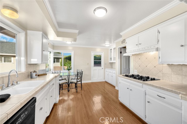 Detail Gallery Image 4 of 19 For 622 Linden Way, Brea,  CA 92821 - 3 Beds | 2 Baths