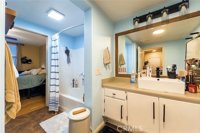 44770 Adam Lane, Temecula CA: https://media.crmls.org/medias/584e53c1-fb10-4e47-826c-2fab571f5736.jpg
