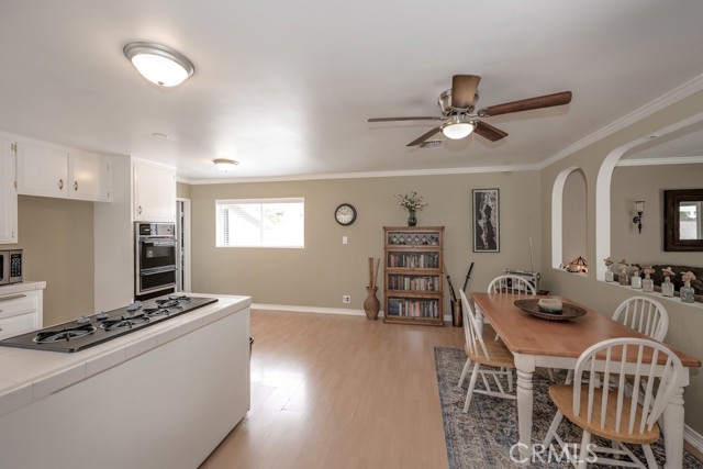 2042 Hurles Avenue photo 5