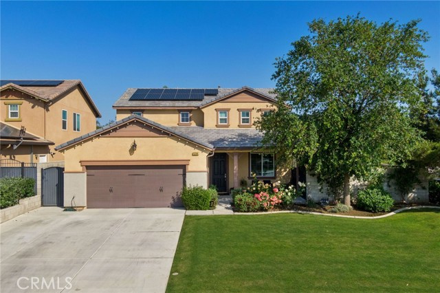 12200 White Rapids Way, Bakersfield CA: https://media.crmls.org/medias/584ed6ce-b599-4aeb-b124-b2ee7920924f.jpg