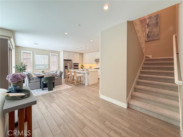 142 Dolci, Irvine CA: https://media.crmls.org/medias/584f917d-b486-434d-8837-348dc70be786.jpg