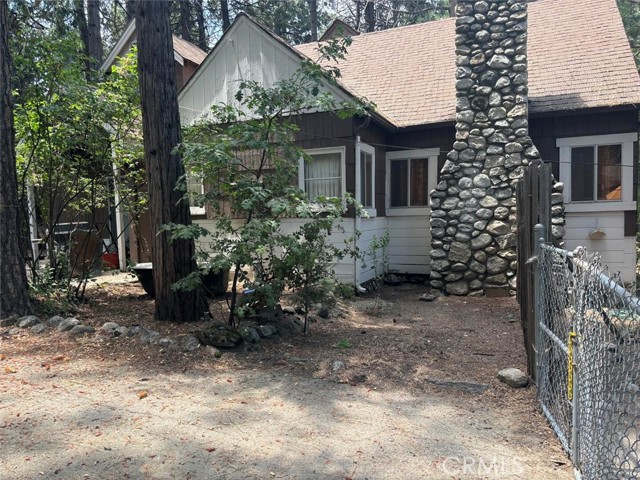 Detail Gallery Image 2 of 66 For 53525 Marian View Dr, Idyllwild,  CA 92549 - 3 Beds | 2 Baths