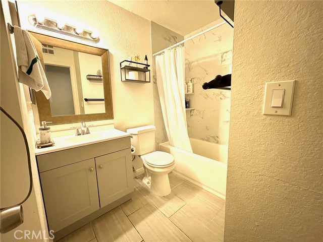 Detail Gallery Image 16 of 22 For 1006 Acacia, Corona,  CA 92879 - 4 Beds | 2 Baths