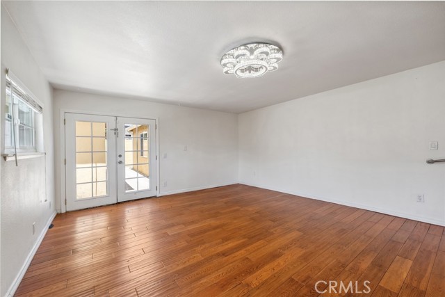 Detail Gallery Image 9 of 23 For 2101 W Gage Ave, Fullerton,  CA 92833 - 3 Beds | 2 Baths